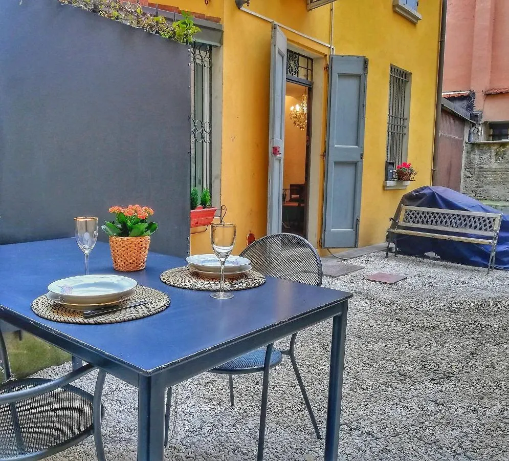Gamberini House - Private Garden Apartman Bologna