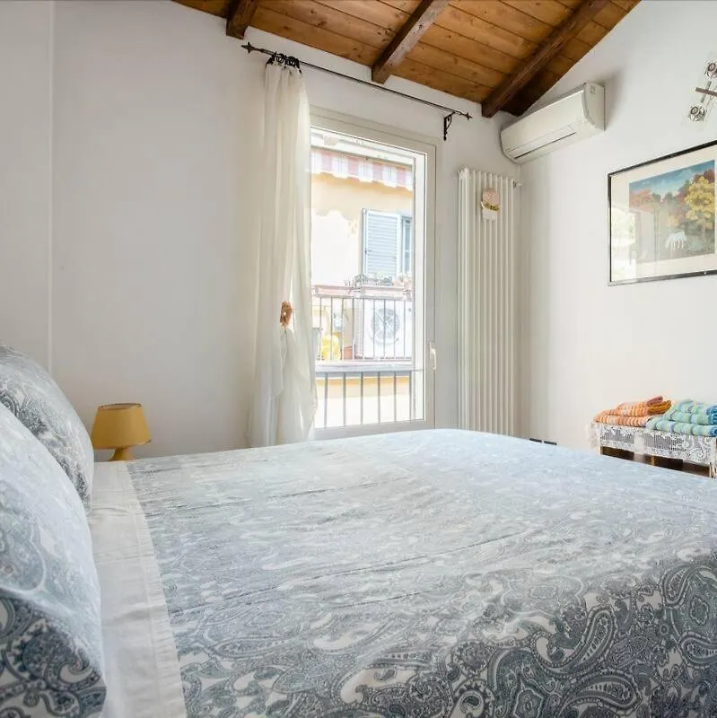 Gamberini House - Private Garden Apartman Bologna 0*,